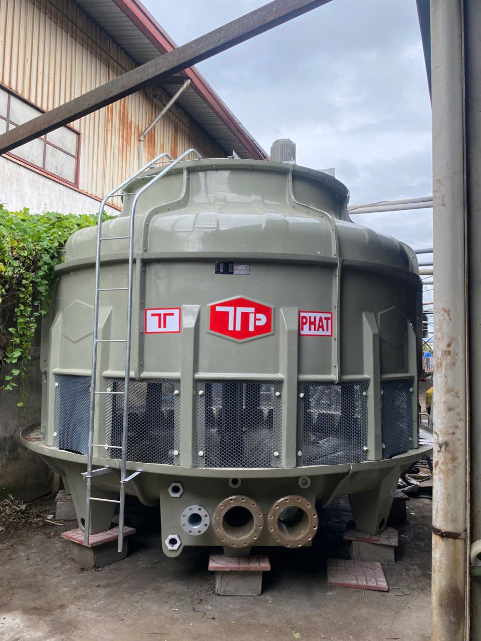 tháp giải nhiệt TTP